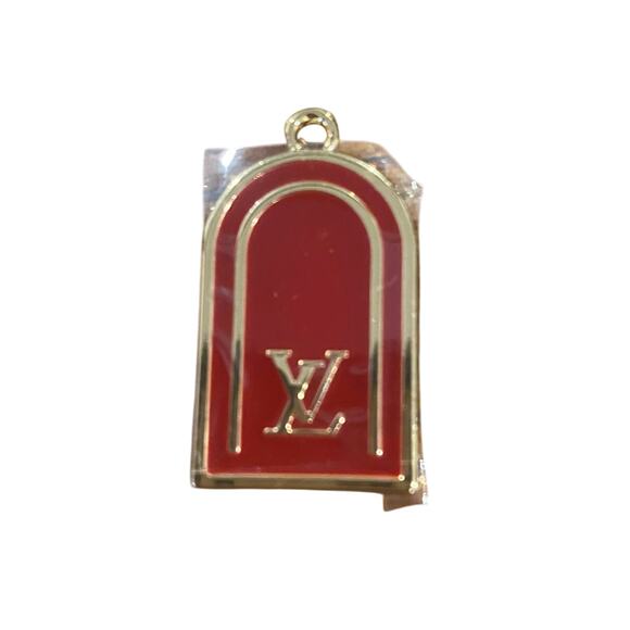 Louis Vuitton Red and Gold Pendant - Picture 1 of 4